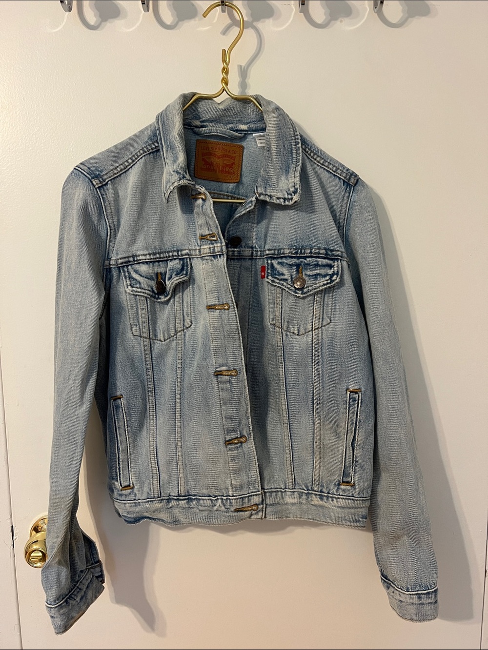Levi's Faded Light Blue Women's Denim Jacket